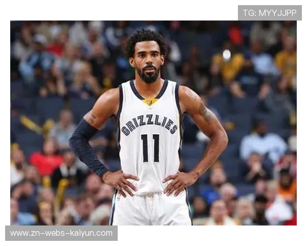 爵士核心稳定得分点屡次压制老鹰,历史交锋占心理优势 爵士核心稳定得分点屡次压制老鹰,历史交锋占心理优势